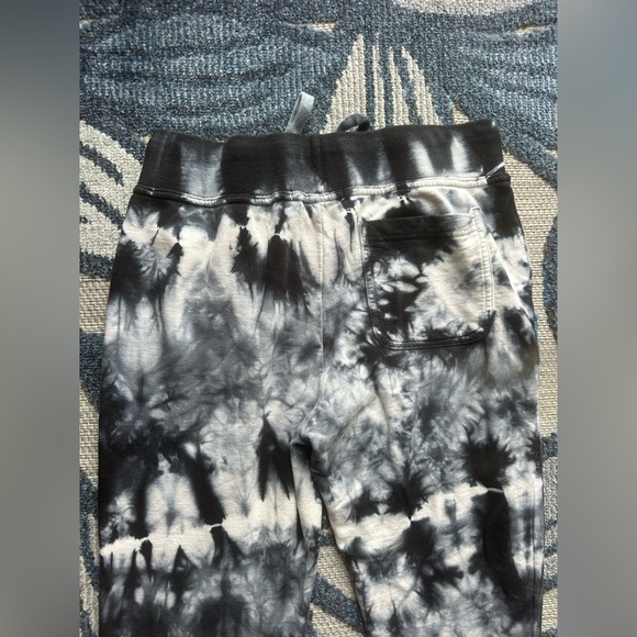🔥Young Fabulous & Broke Tie Dye Cuffed Joggers - Picture 8 of 9